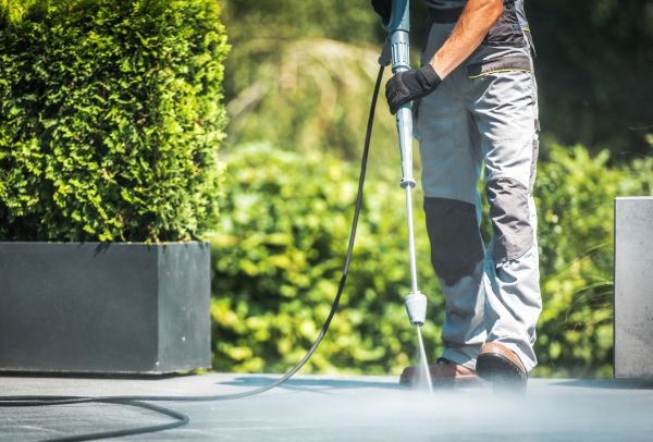Cost of Concrete Pressure Washing in Portland