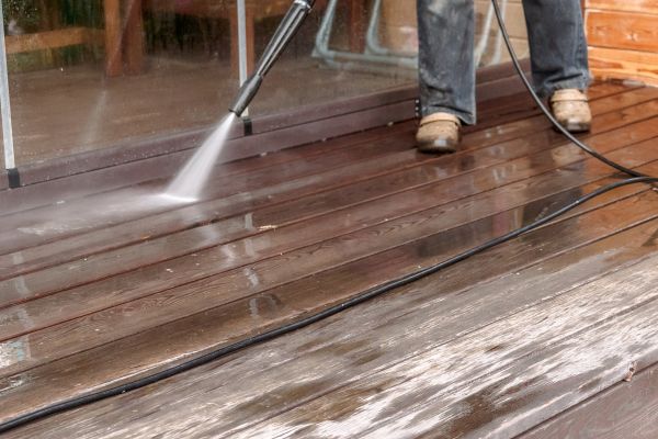 Cost of Pool Deck Power Washing in Portland