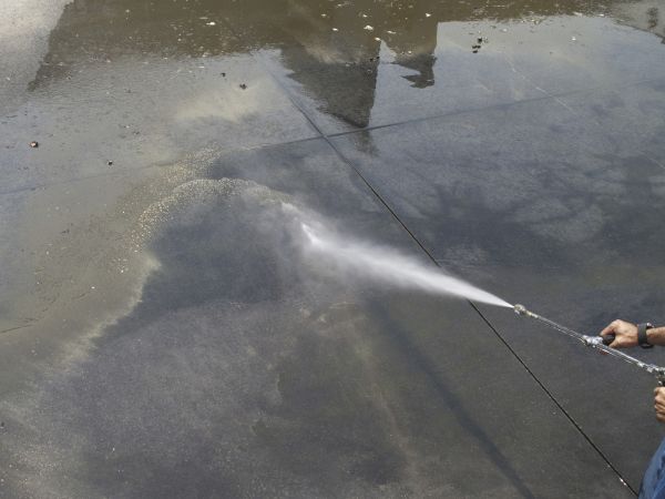 Cost of Exterior Floor Cleaning in Portland