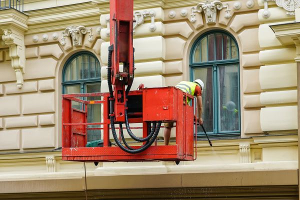 Cost of Building Power Washing in Portland