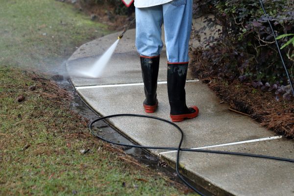 Cost of Sidewalk Pressure Cleaning in Portland