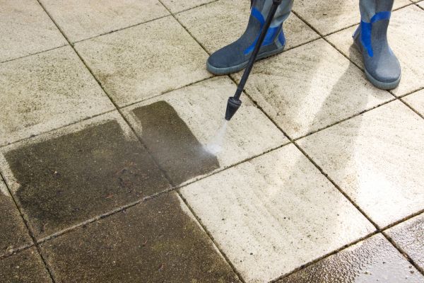 Cost of Outdoor Concrete Cleaning in Portland